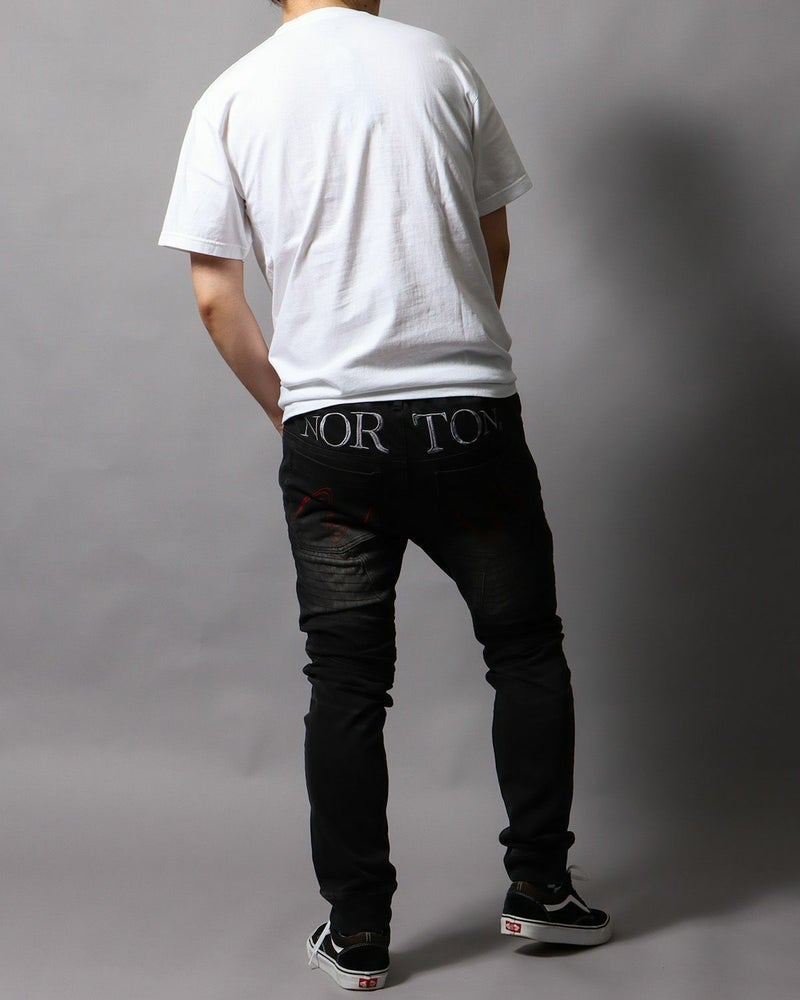 ブラック：178cm/75kg(Lサイズ着用)