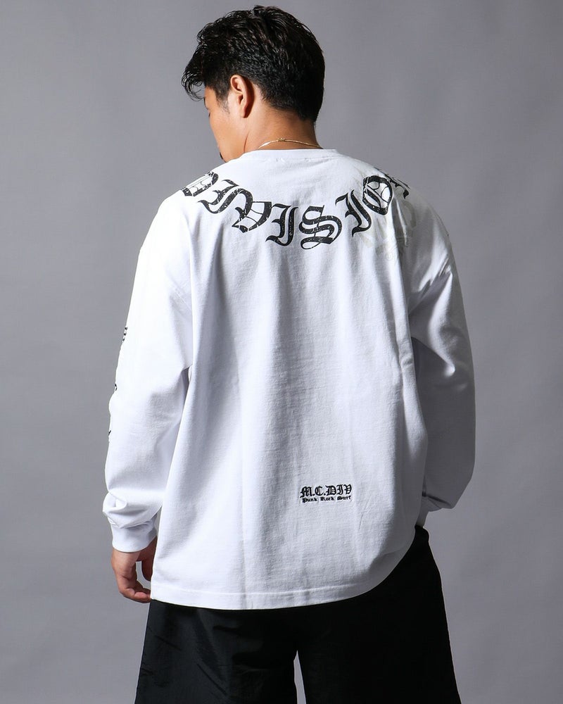 ホワイト:165cm(Lサイズ着用)