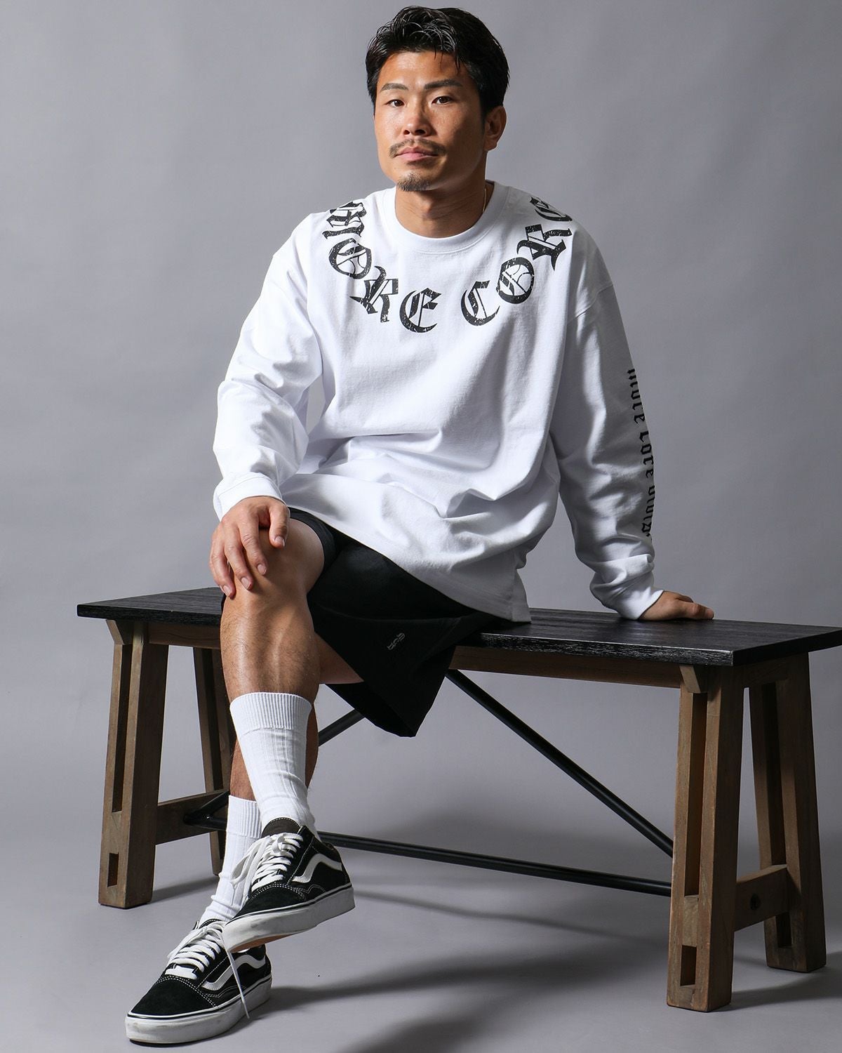 MCD] アラウンド ザ ネック ロゴ ロンT | PEET ONLINE STORE