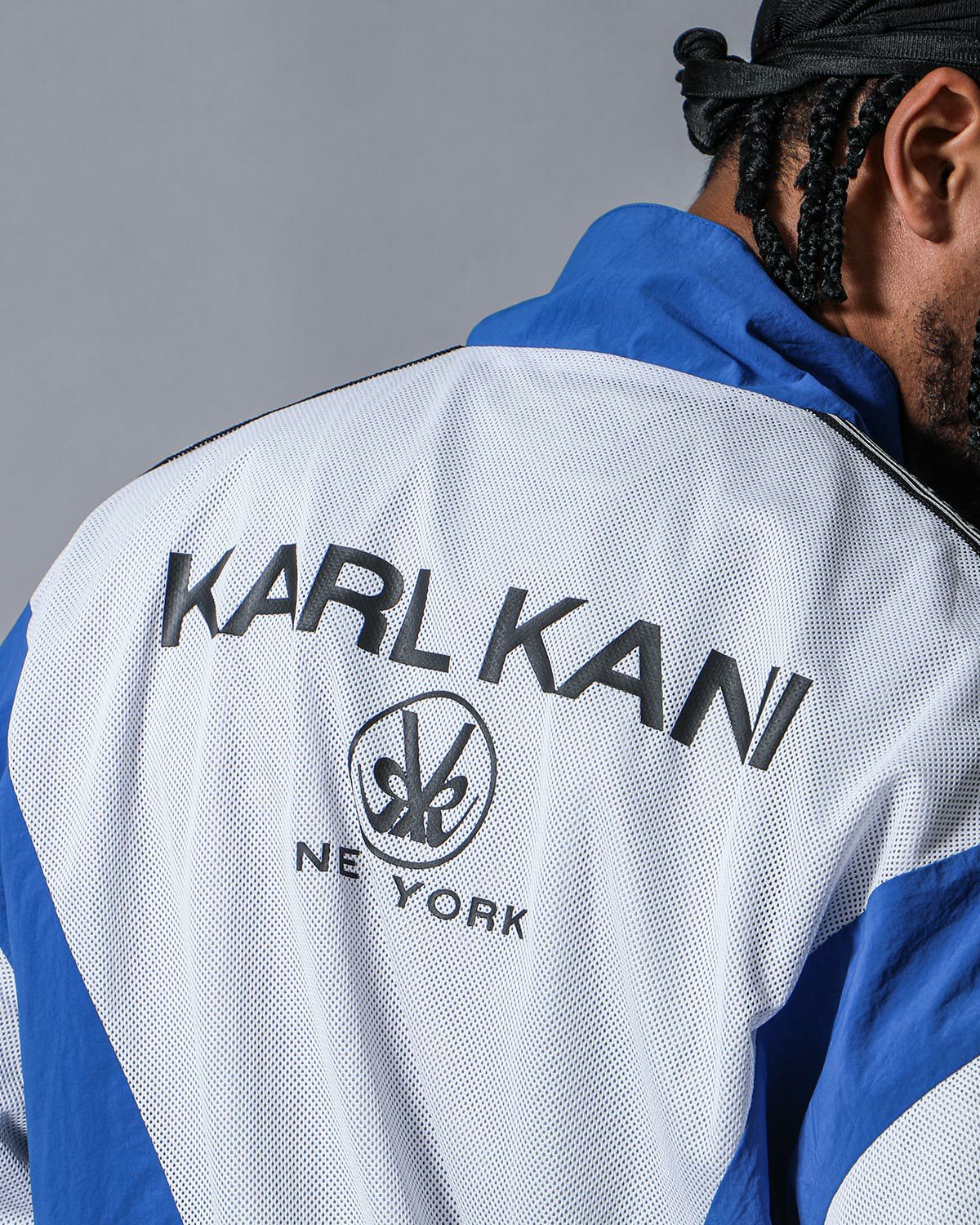 ホワイト：180cm(XLサイズ着用)