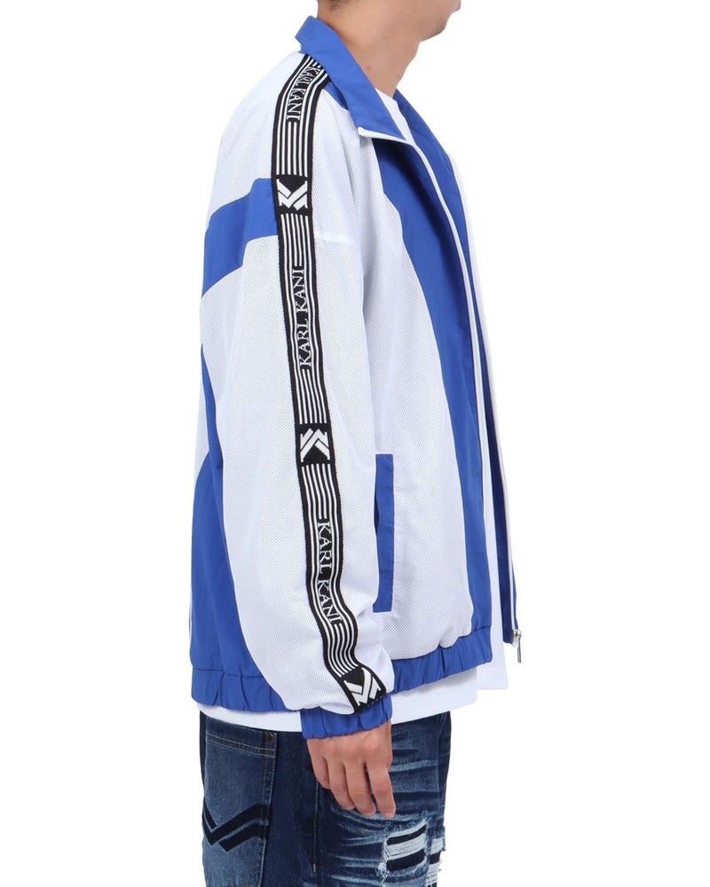 ホワイト：174cm62kg(Lサイズ着用)