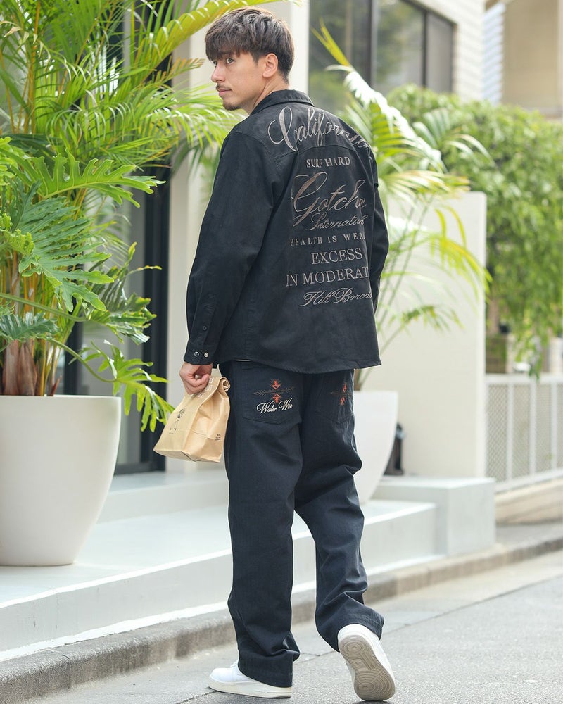 ブラック：180cm/70kg(Lサイズ着用)