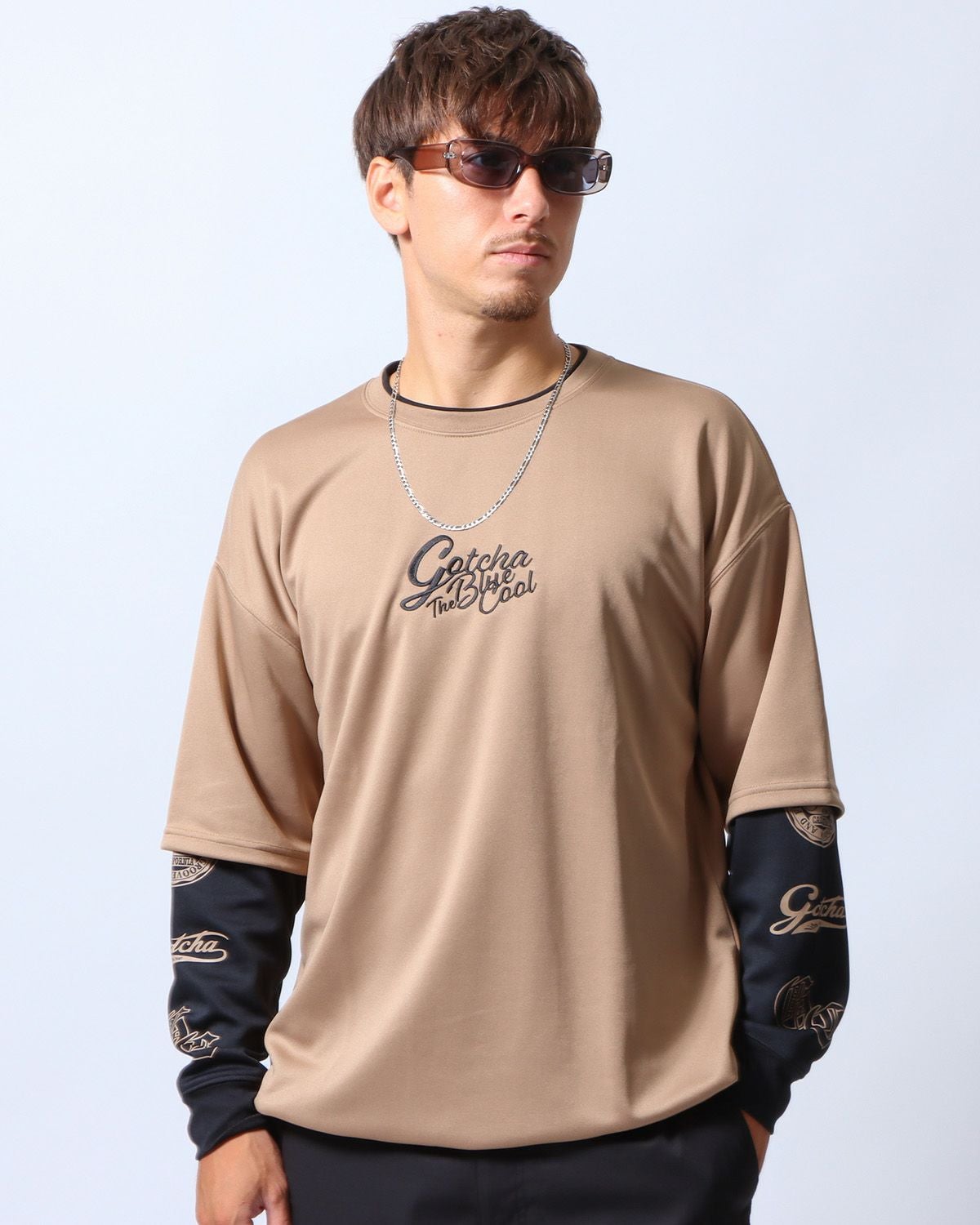 ベージュ：180cm/70kg(Lサイズ着用)