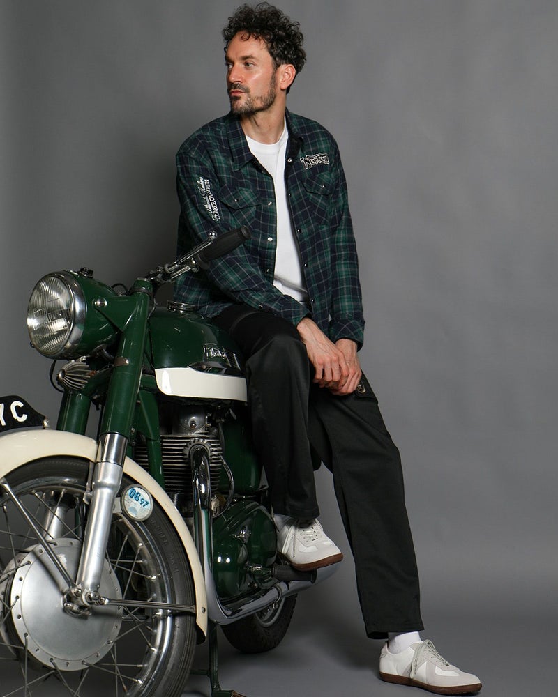 ブルー：186cm(Lサイズ着用)