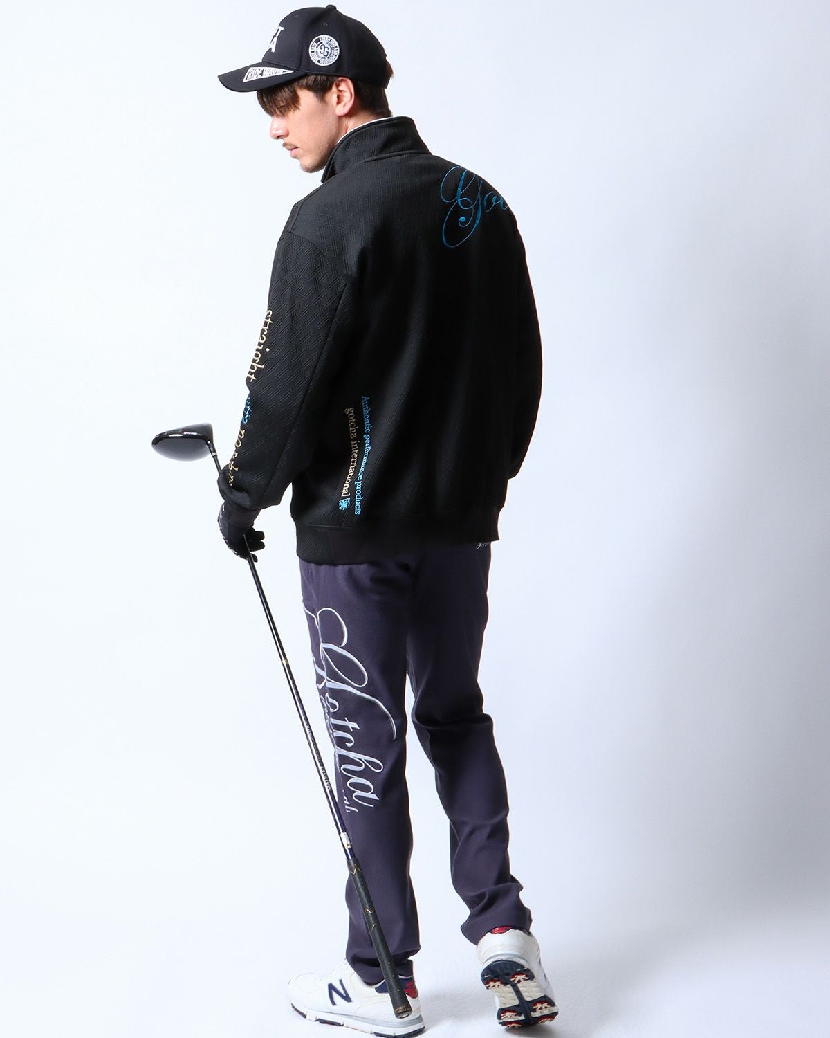 ブラック：180cm/70kg(Lサイズ着用)