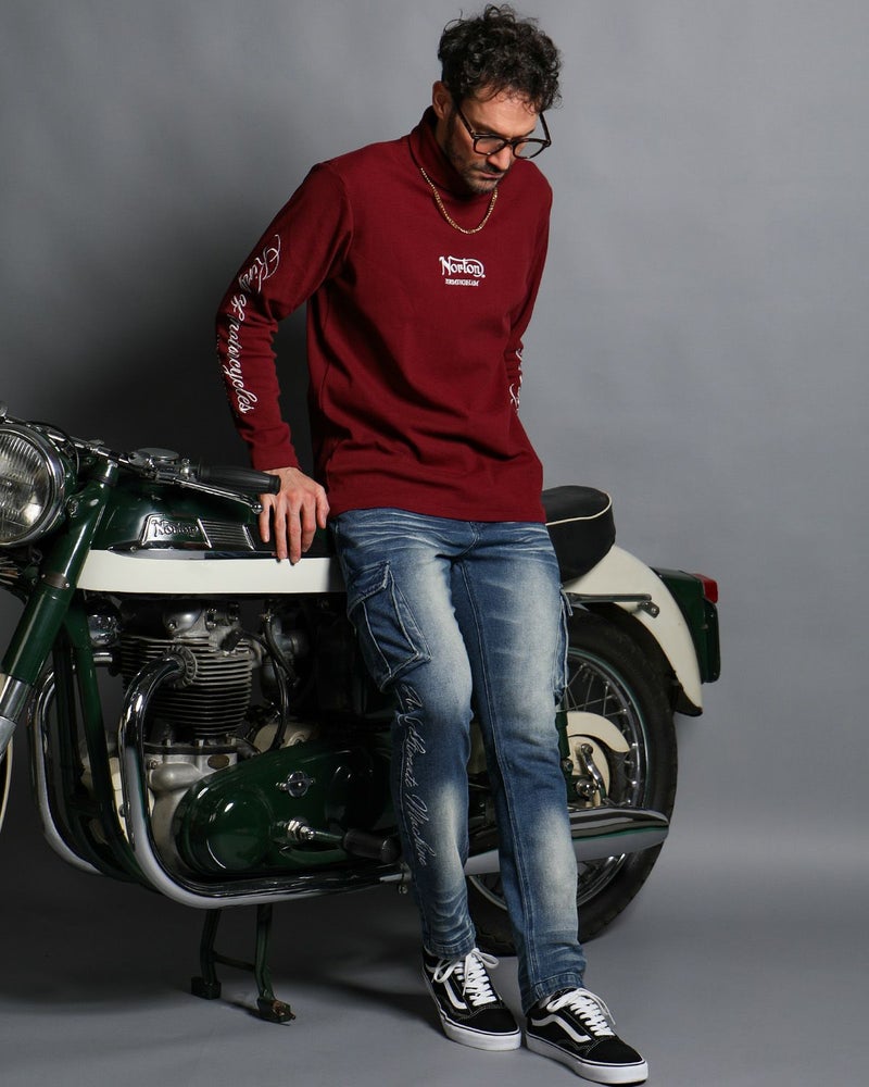 ダークレッド：186cm(XLサイズ着用)