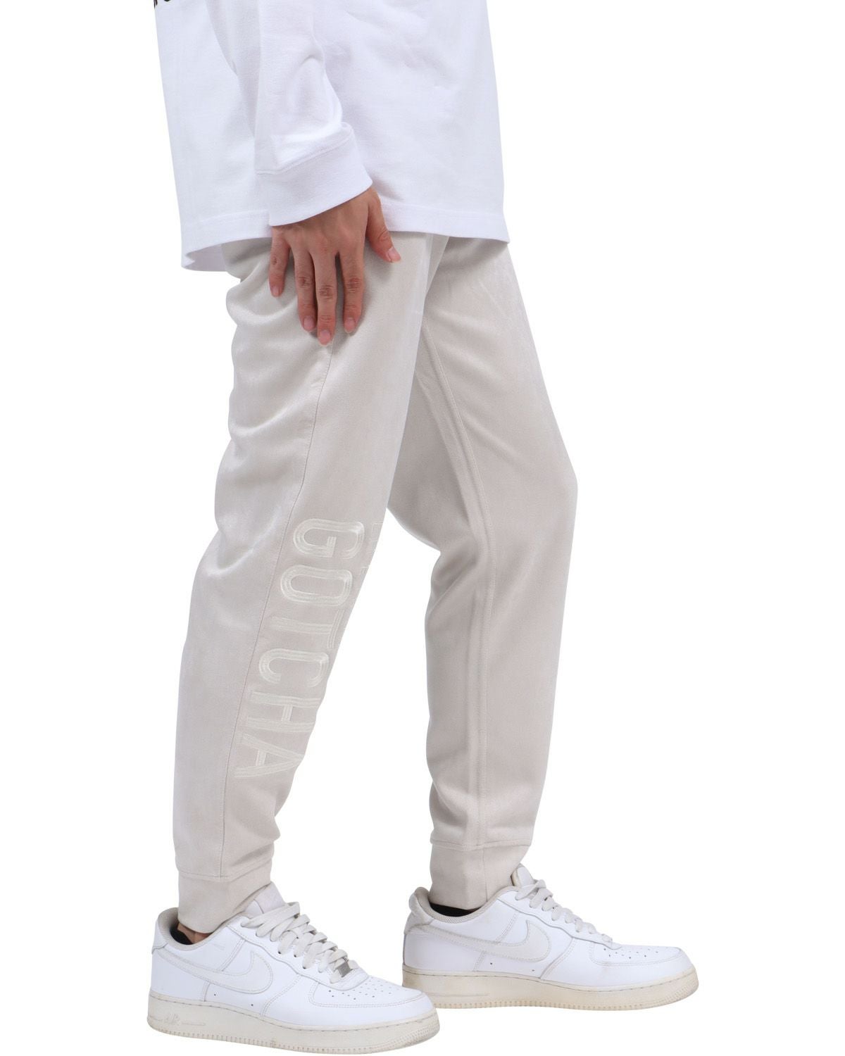 キナリ：173cm63kg(Mサイズ着用)