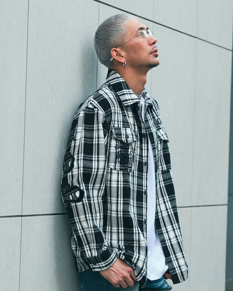 ホワイト:183cm(Lサイズ着用)