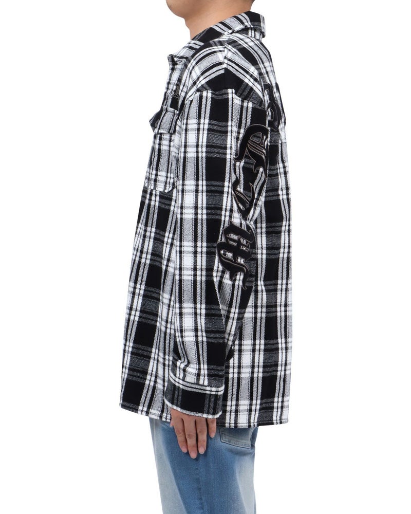 ホワイト：173cm63kg(Lサイズ着用)