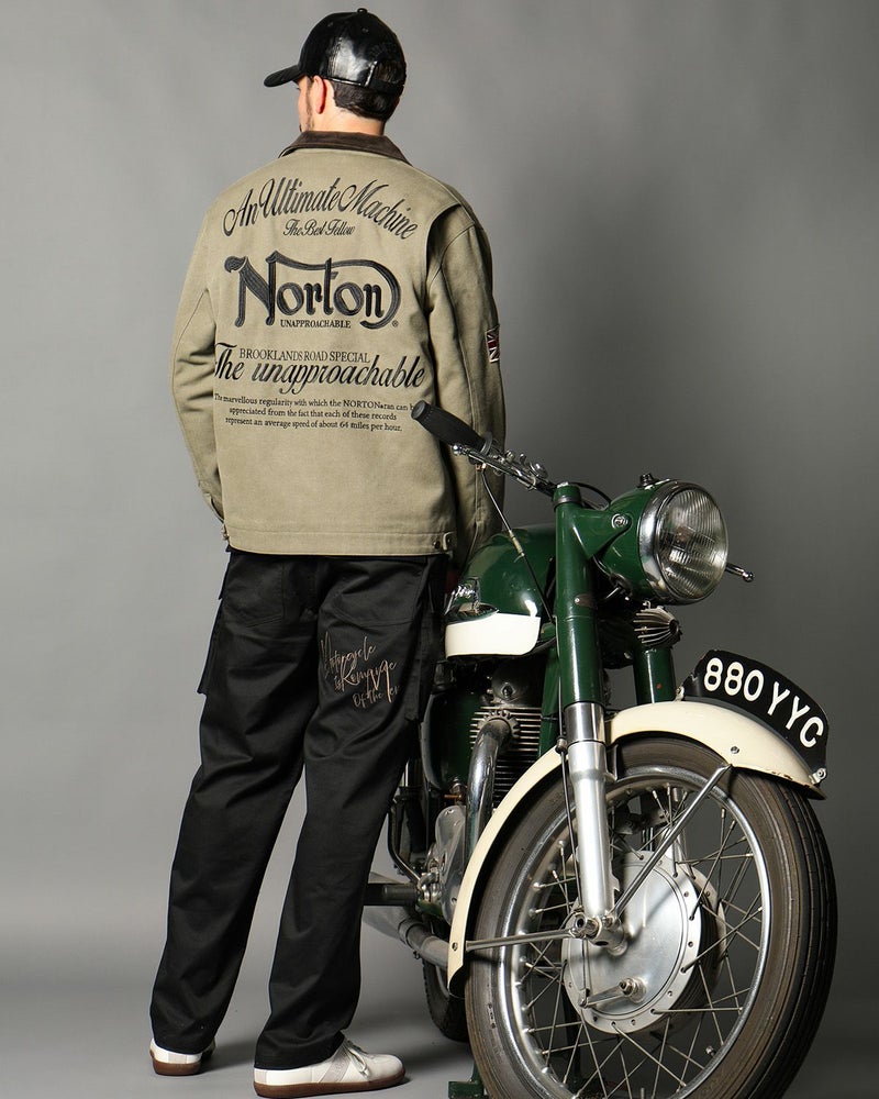 カーキ：186cm(XLサイズ着用)