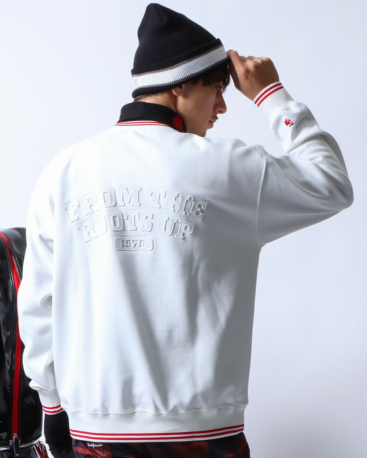 早い者勝ちホワイトフード付きセーター 1PIUTUGUALE3GOLF Mサイズ GOTCHA GOLF] UVカット 鹿の子 ダンボールニット トレーナー | PEET