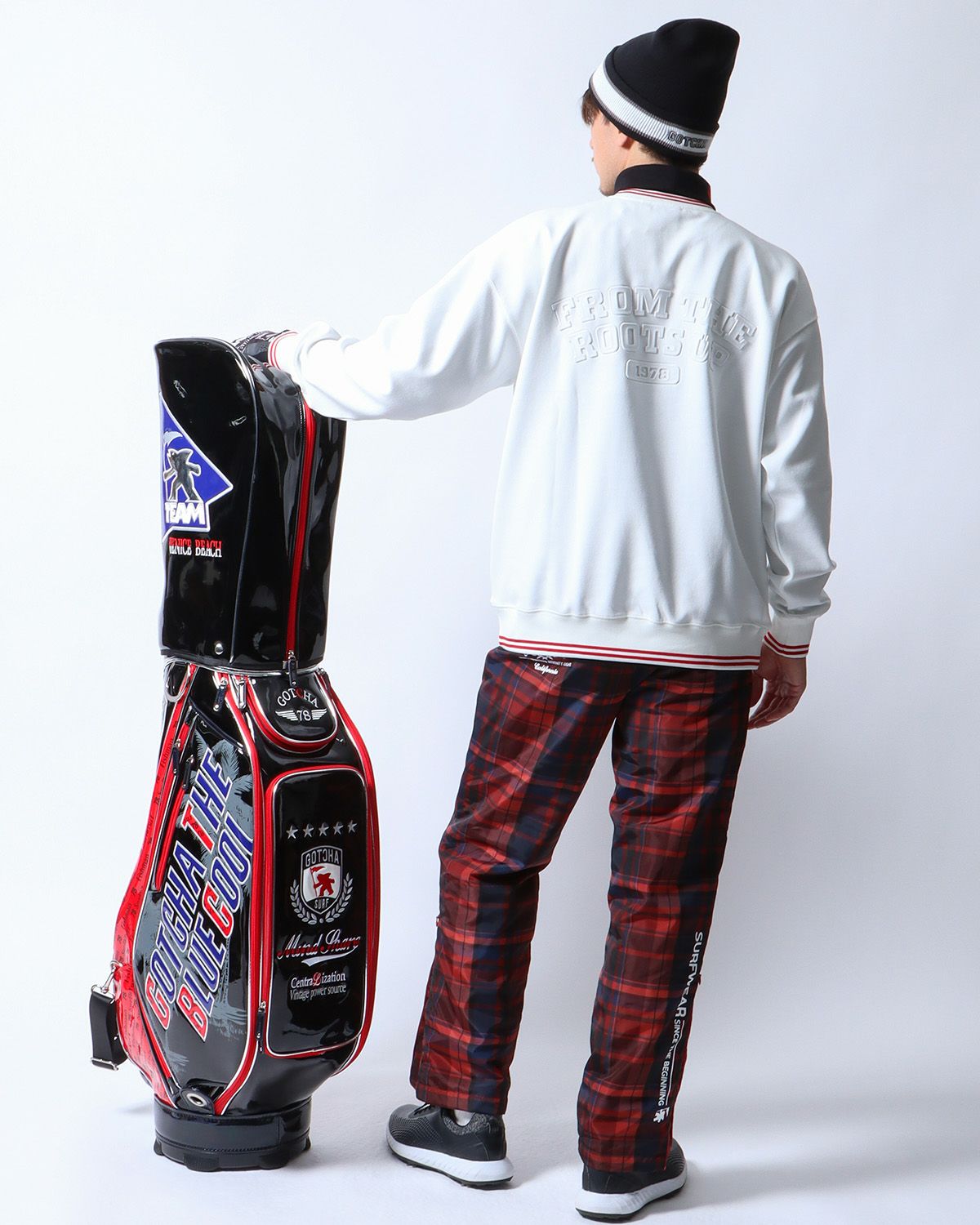 ホワイト：180cm/70kg(Lサイズ着用)