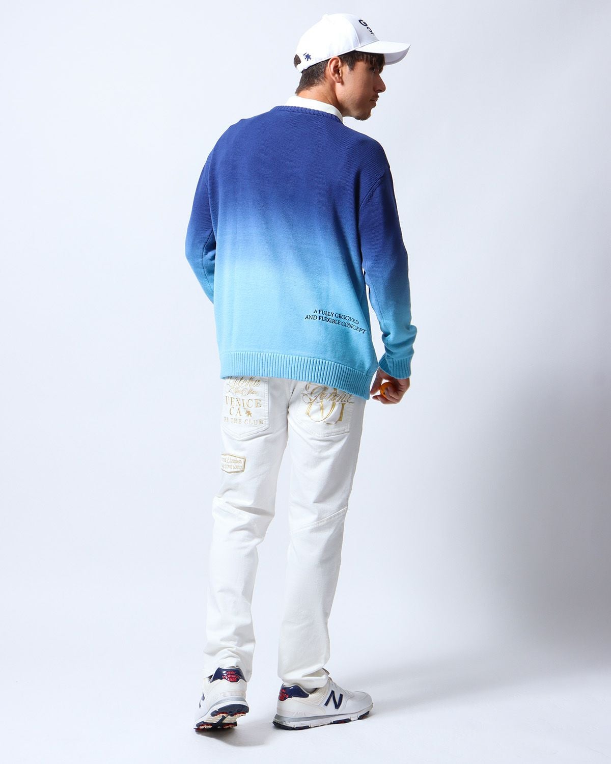 ブルー：180cm/70kg(Lサイズ着用)