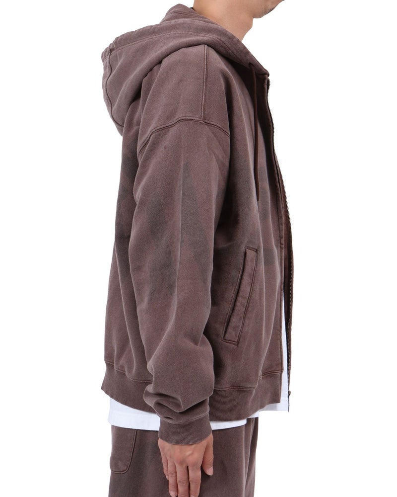 ブラウン：174cm62kg(Lサイズ着用)