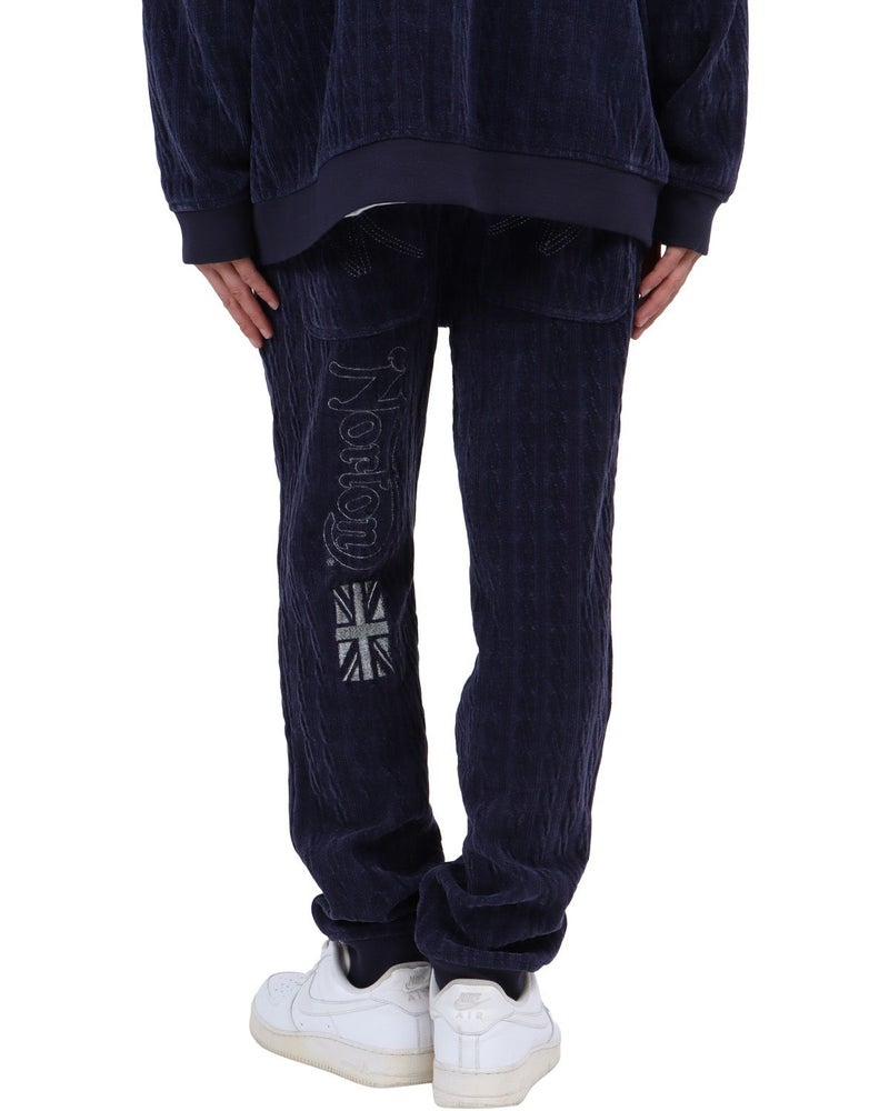 ネイビー：174cm62kg(Lサイズ着用)