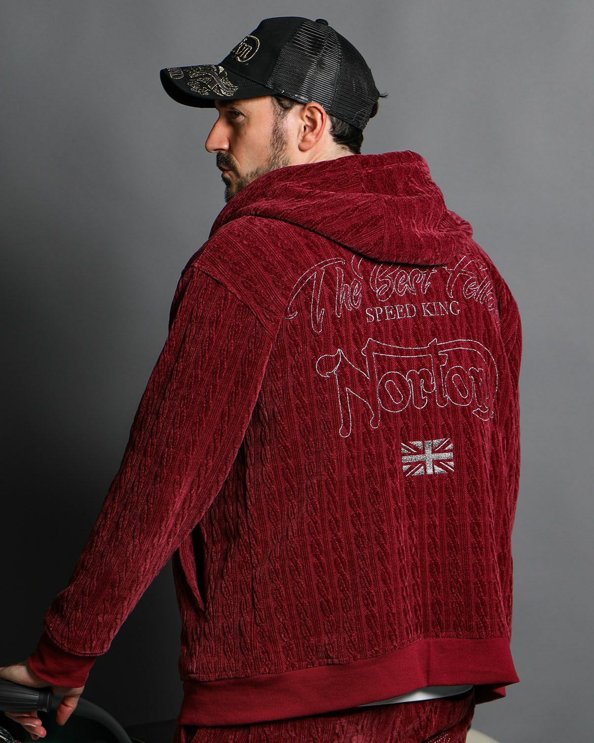 Norton] ベロア メタリック刺繍 フルジップ パーカー | PEET ONLINE STORE