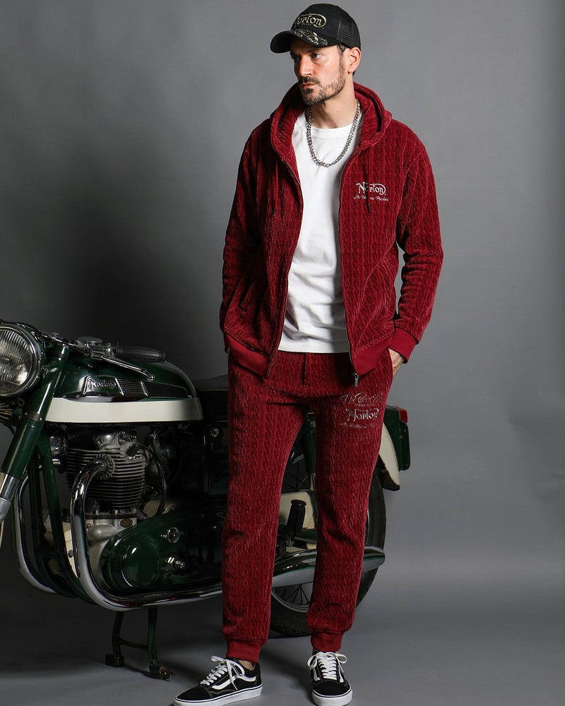 バーガンディ：186cm(Lサイズ着用)