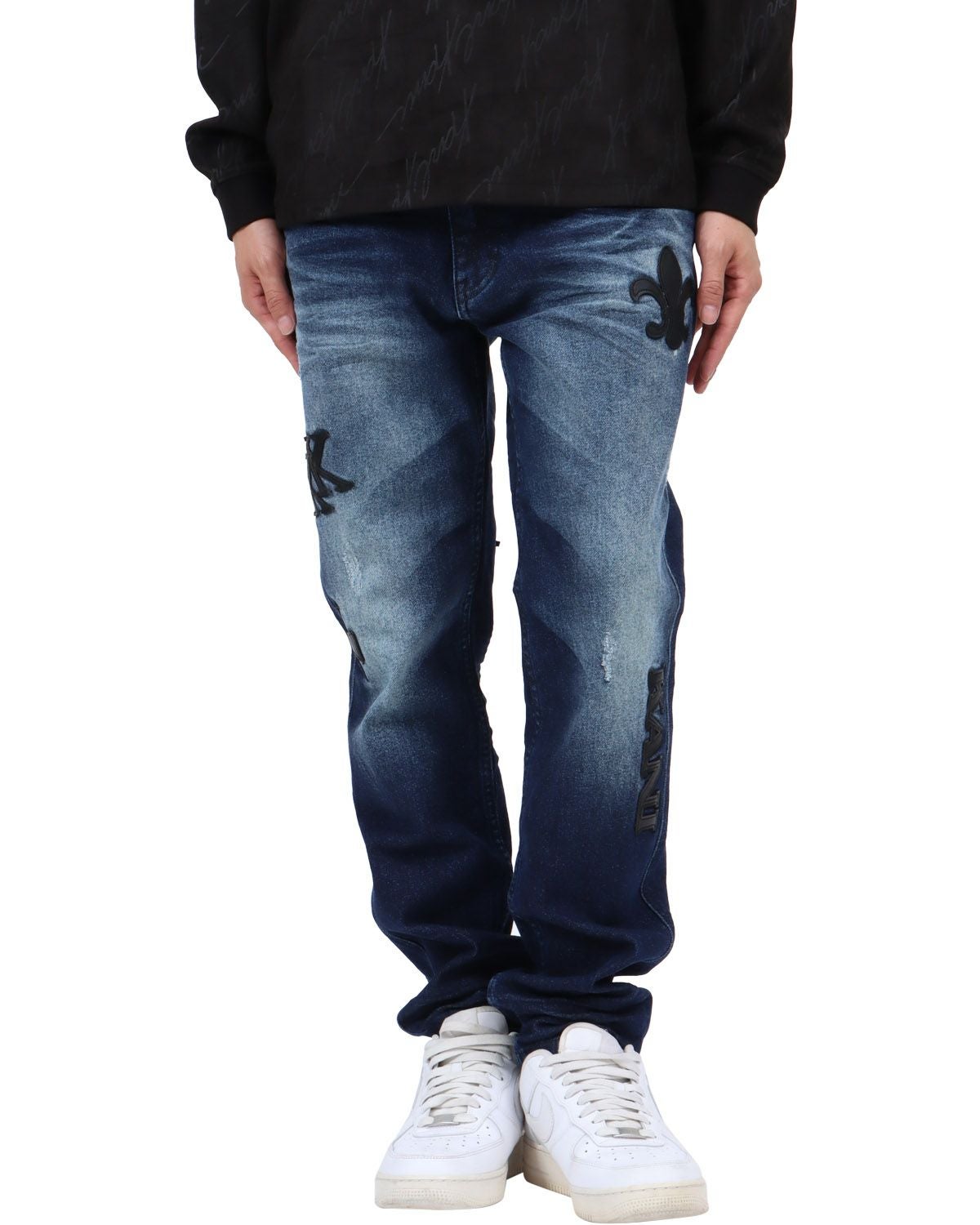 インディゴ：174cm62kg(32inc着用)