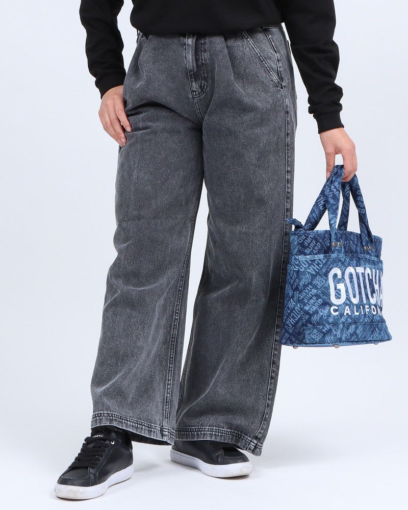 ブラック：157cm(Mサイズ着用)