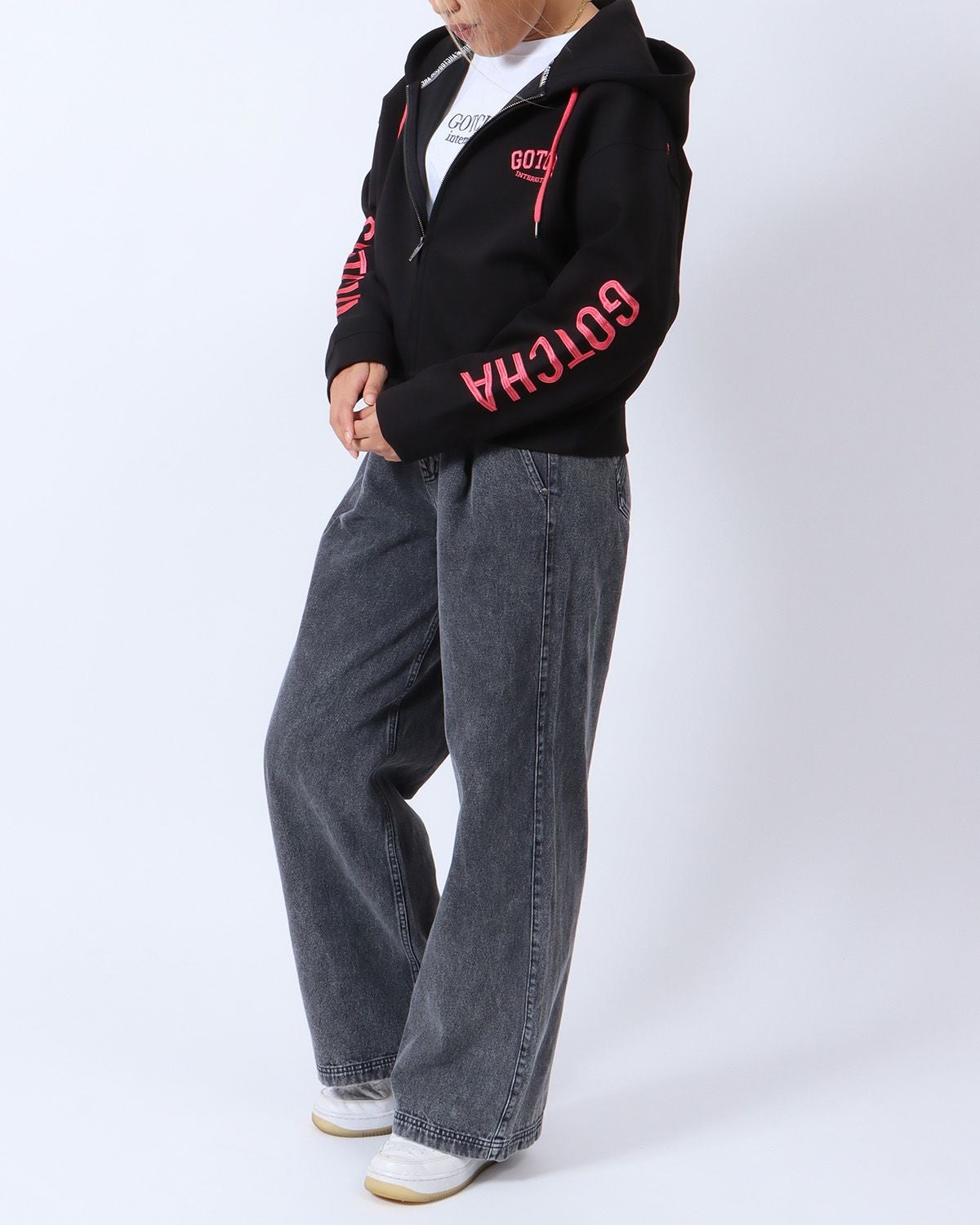 ブラック：167cm(Lサイズ着用)