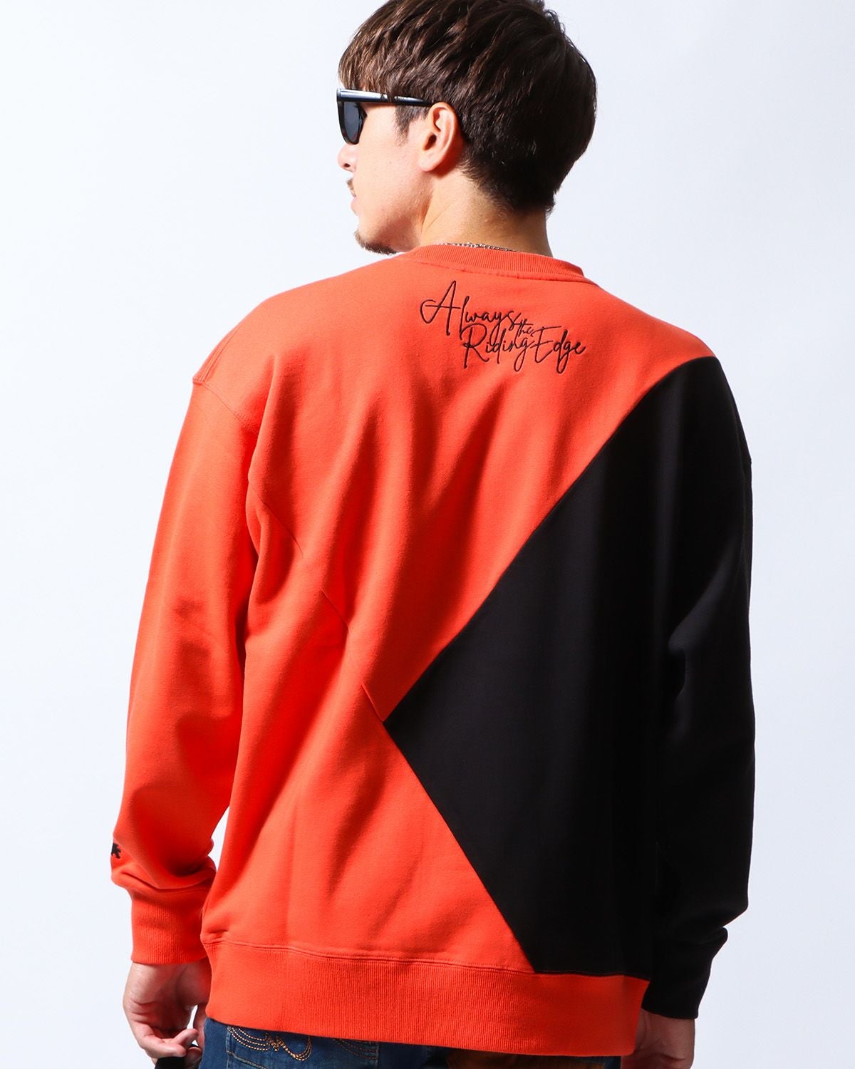 オレンジ:180cm/70kg(Lサイズ着用)