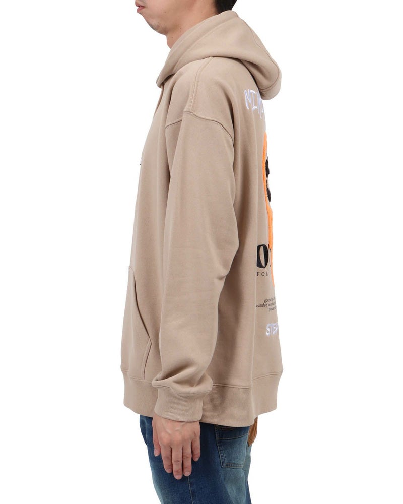 ベージュ：174cm62kg(Lサイズ着用)