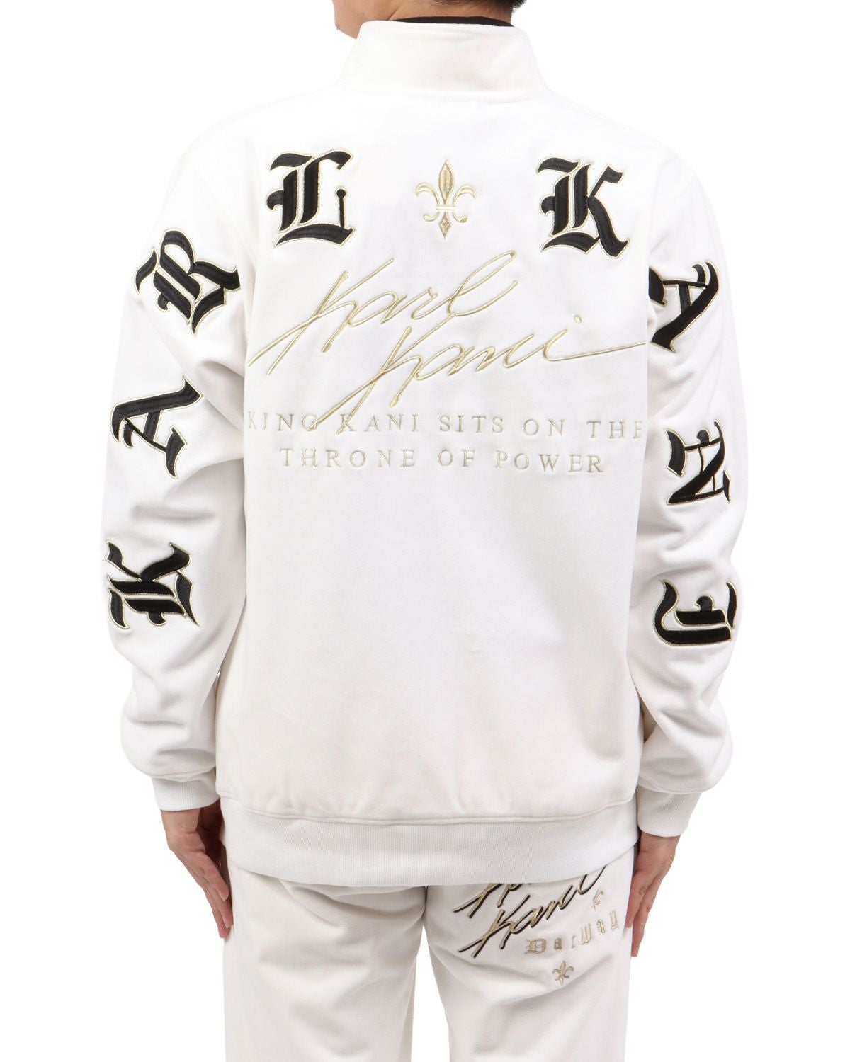 ホワイト：173cm63kg(Lサイズ着用)