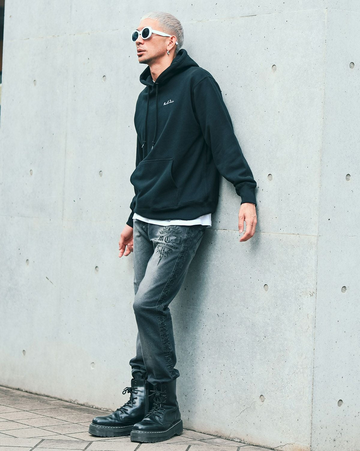 ブラック:183cm(Lサイズ着用)