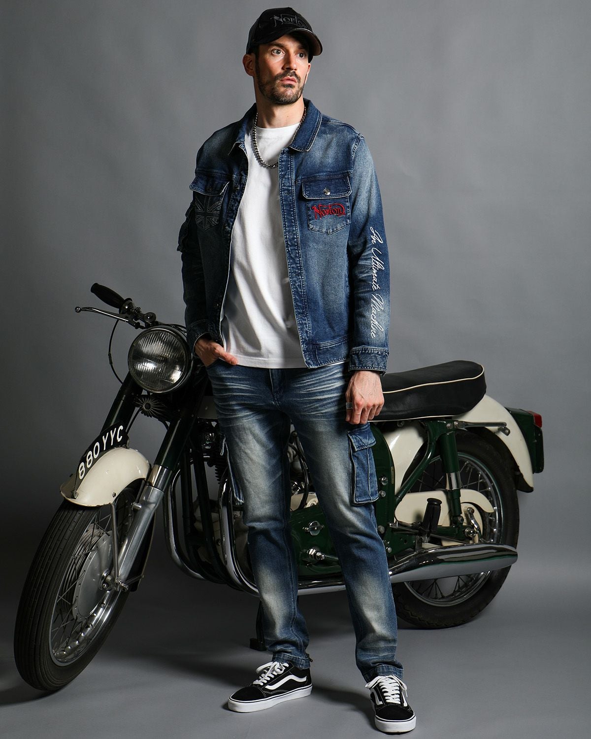 インディゴ:186cm(Lサイズ着用)