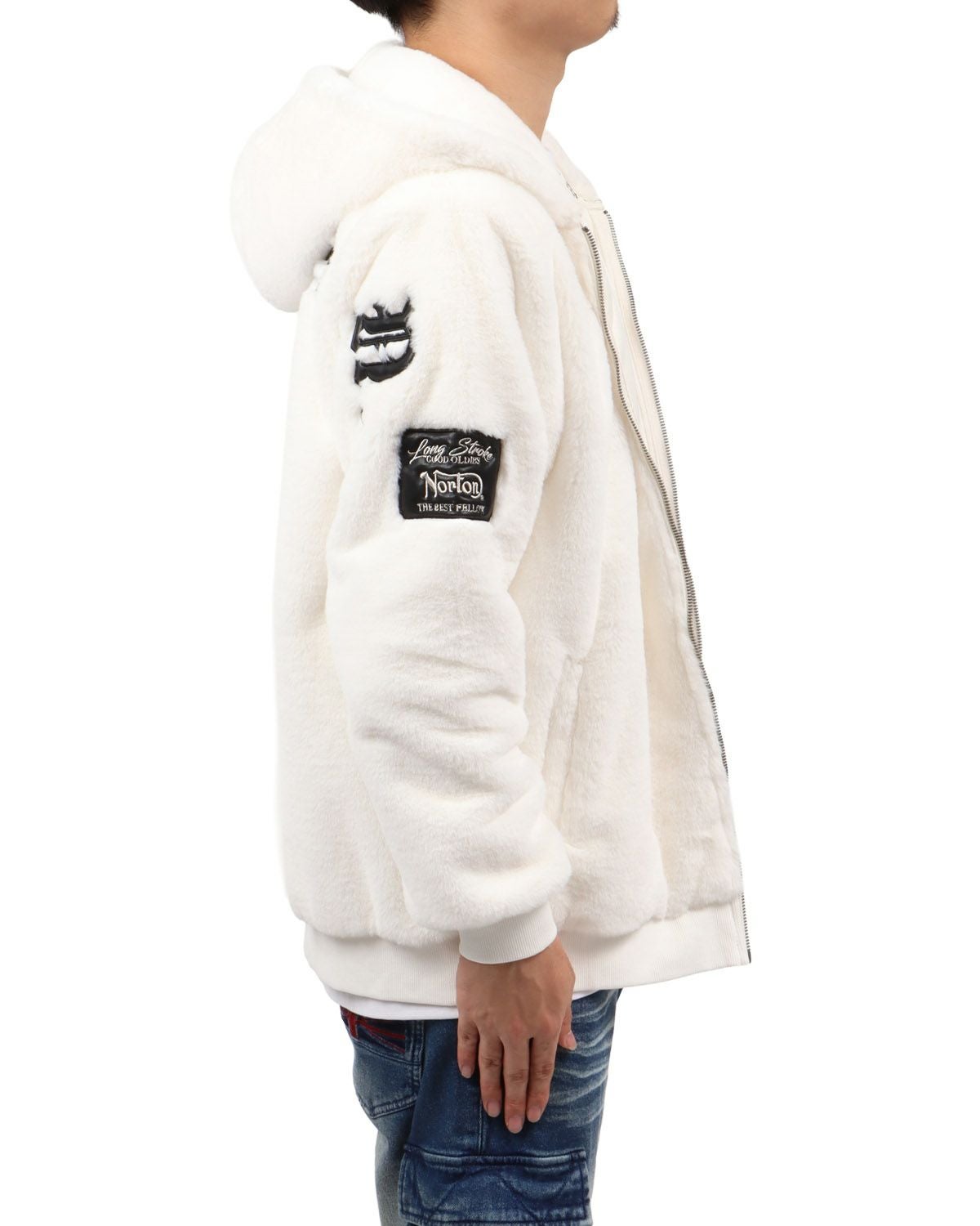 オフホワイト：173cm63kg(Lサイズ着用)