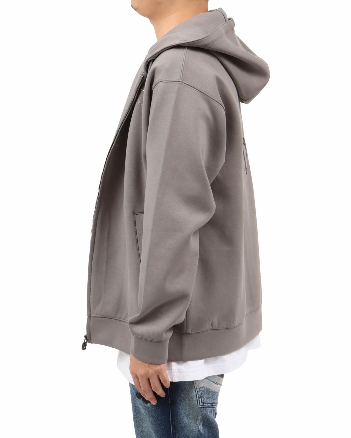 グレー：173cm63kg(Lサイズ着用)