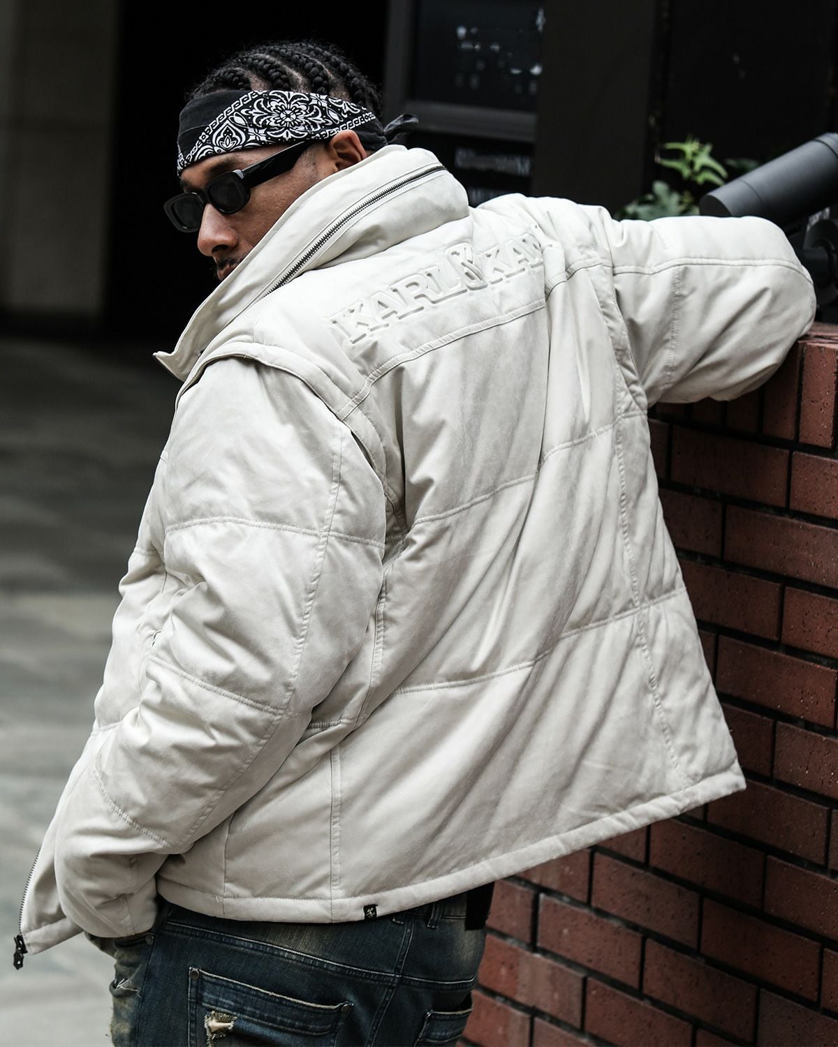 オフホワイト：183cm(XLサイズ着用)