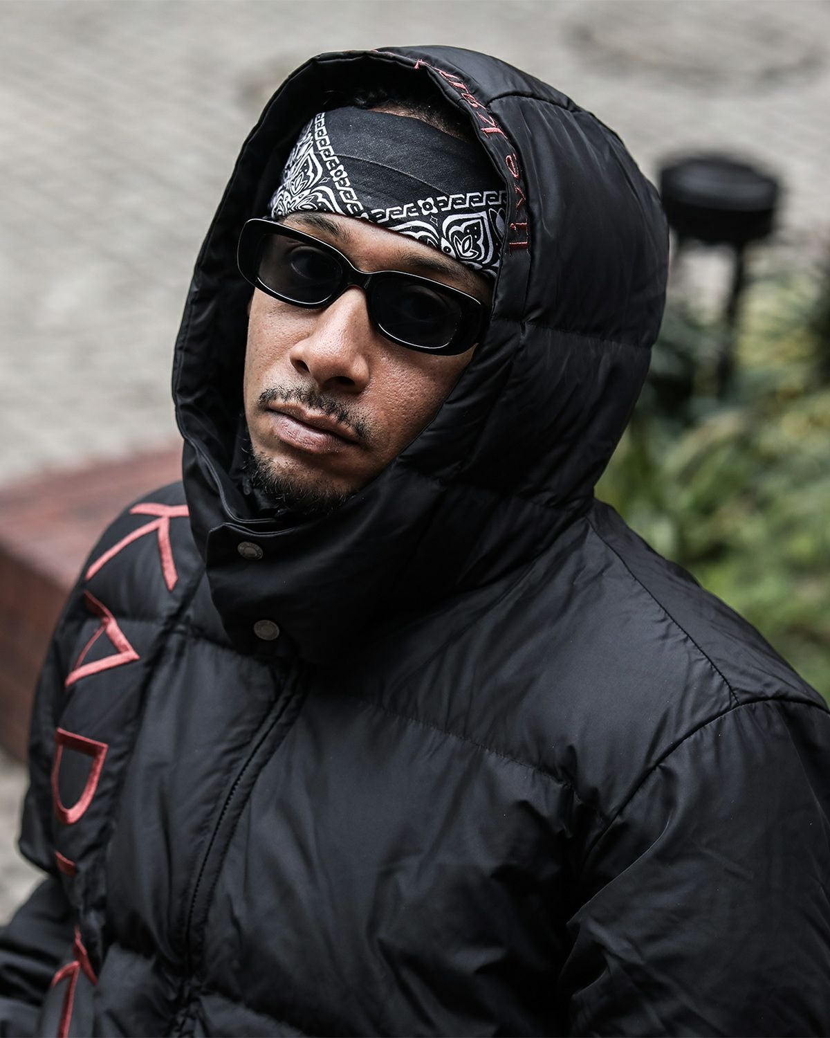 ブラック：183cm(XLサイズ着用)