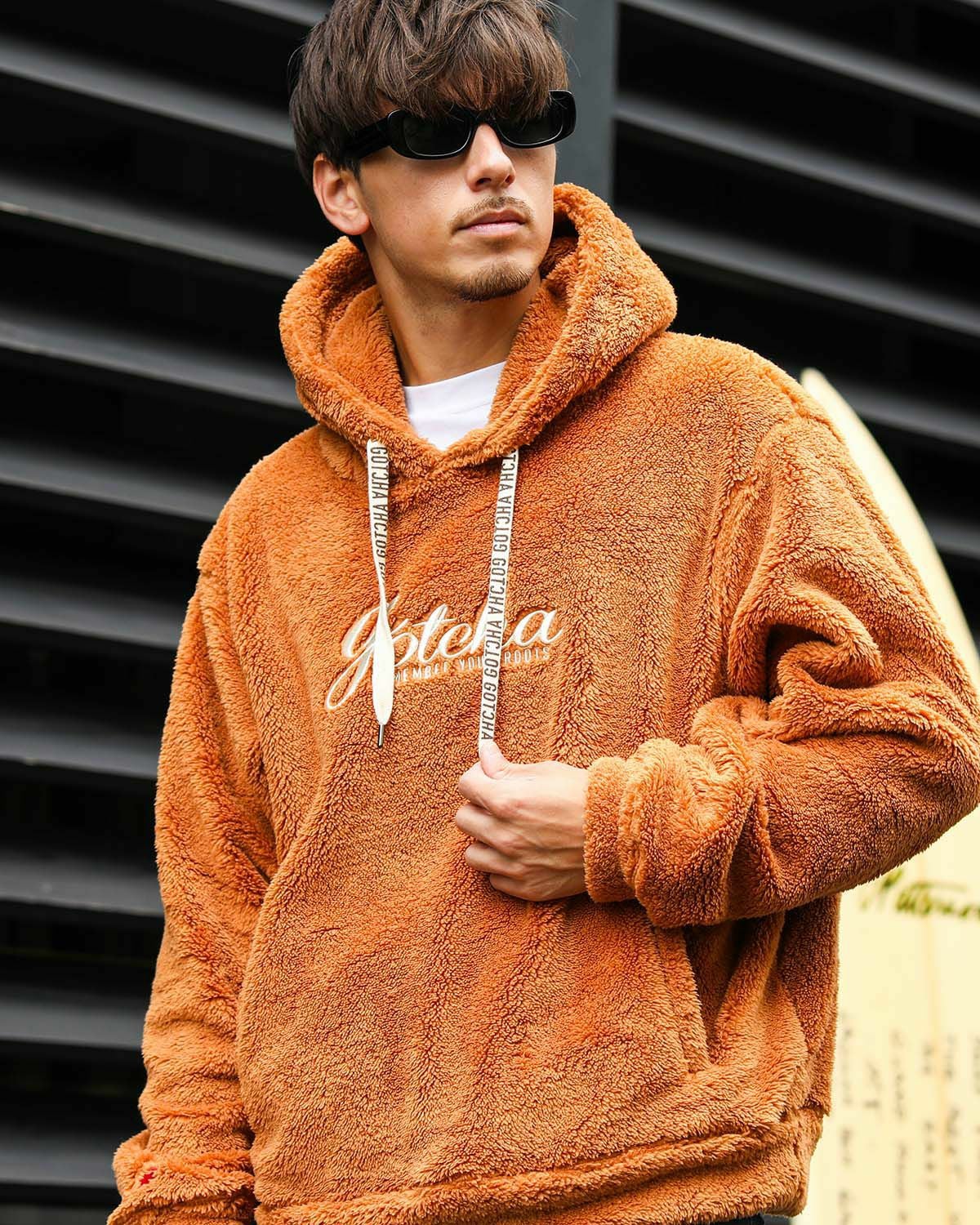 キャメル：180cm/70kg(Lサイズ着用)