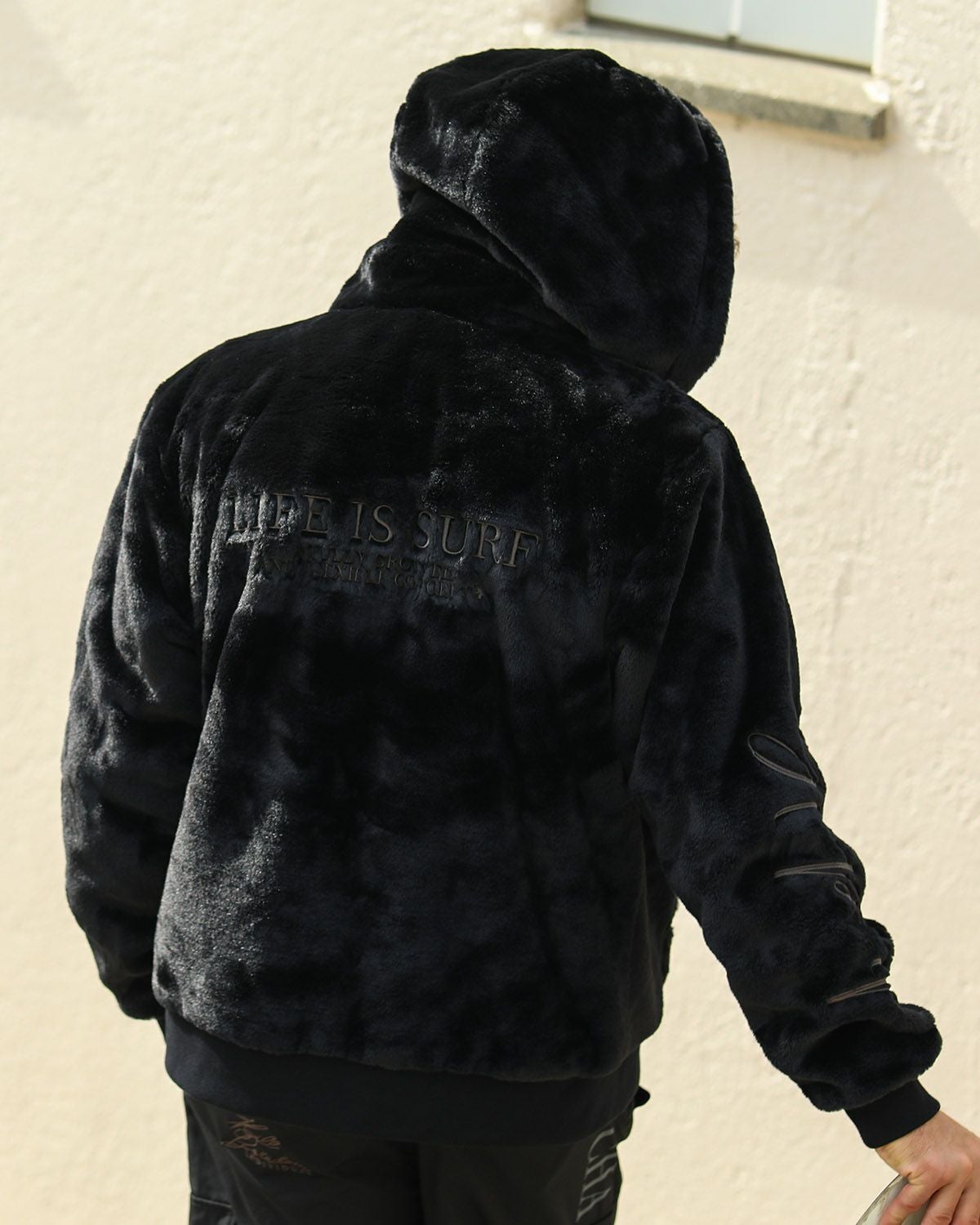GOTCHA] 袖ロゴ ファー ZIPパーカー | PEET ONLINE STORE