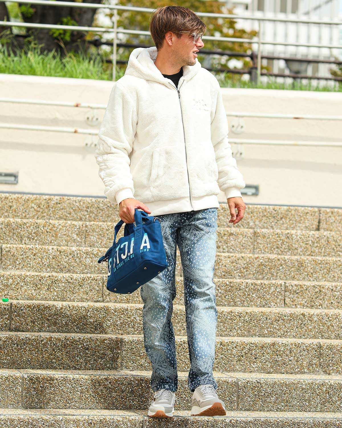 GOTCHA] 袖ロゴ ファー ZIPパーカー | PEET ONLINE STORE