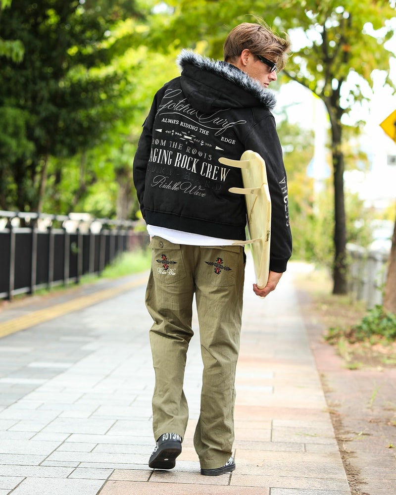 ブラック：183cm/70kg(Lサイズ着用)