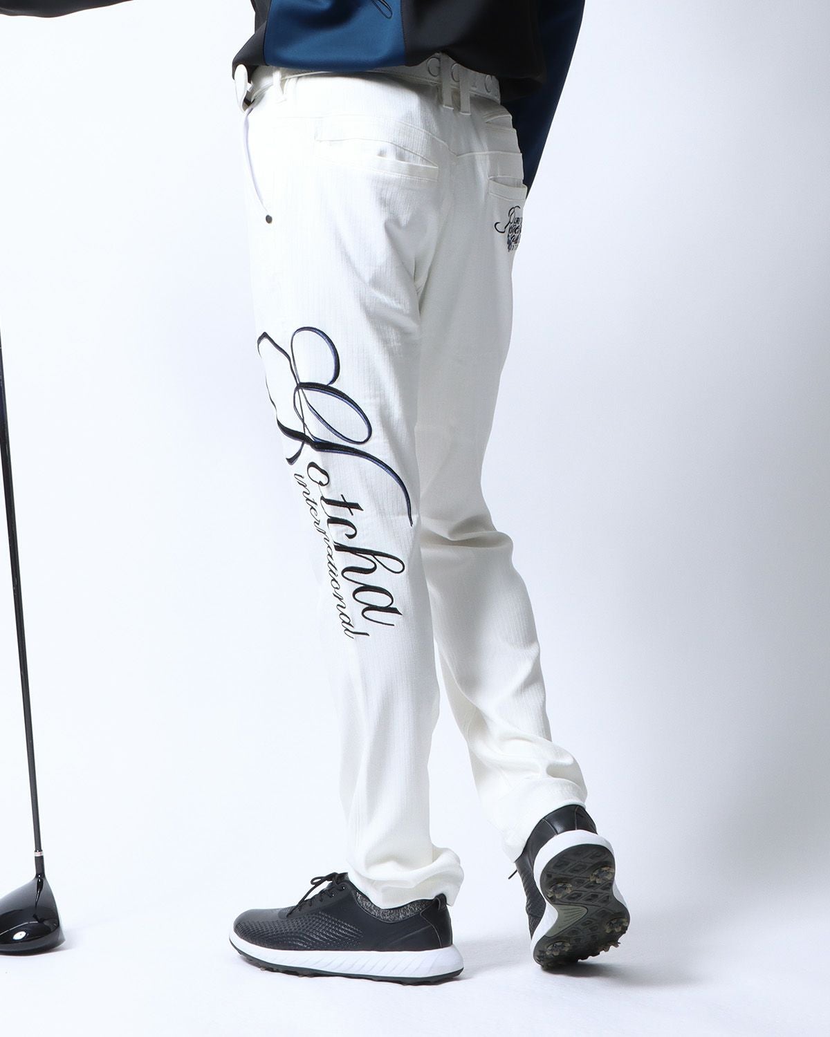 ホワイト：180cm/70kg(XLサイズ着用)