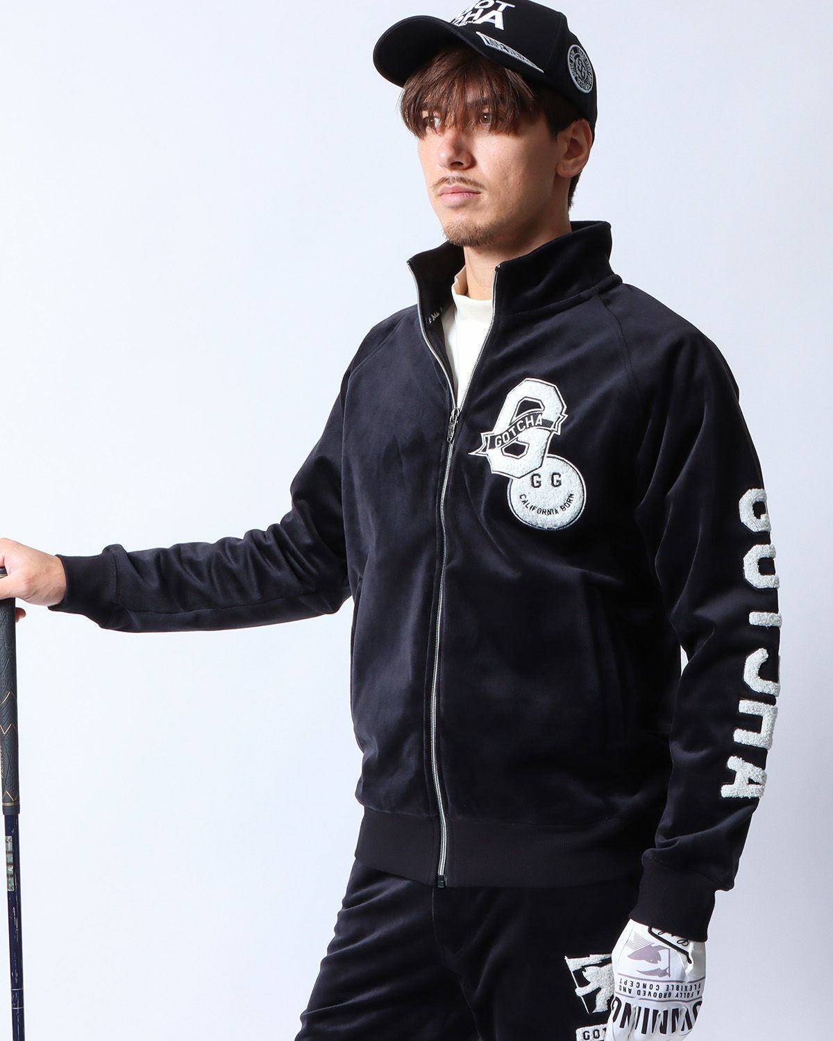 ブラック：180cm/70kg(Lサイズ着用)