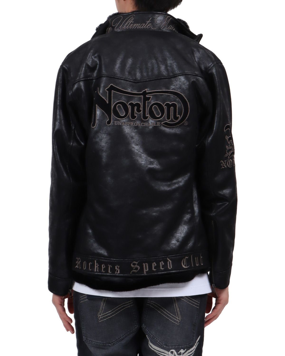 ブラック：174cm62kg(Lサイズ着用)