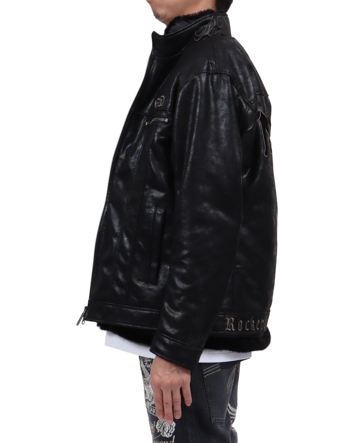 ブラック：174cm62kg(Lサイズ着用)