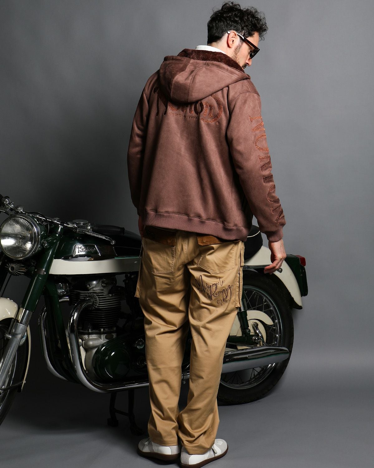 ライトブラウン:186cm(Lサイズ着用)