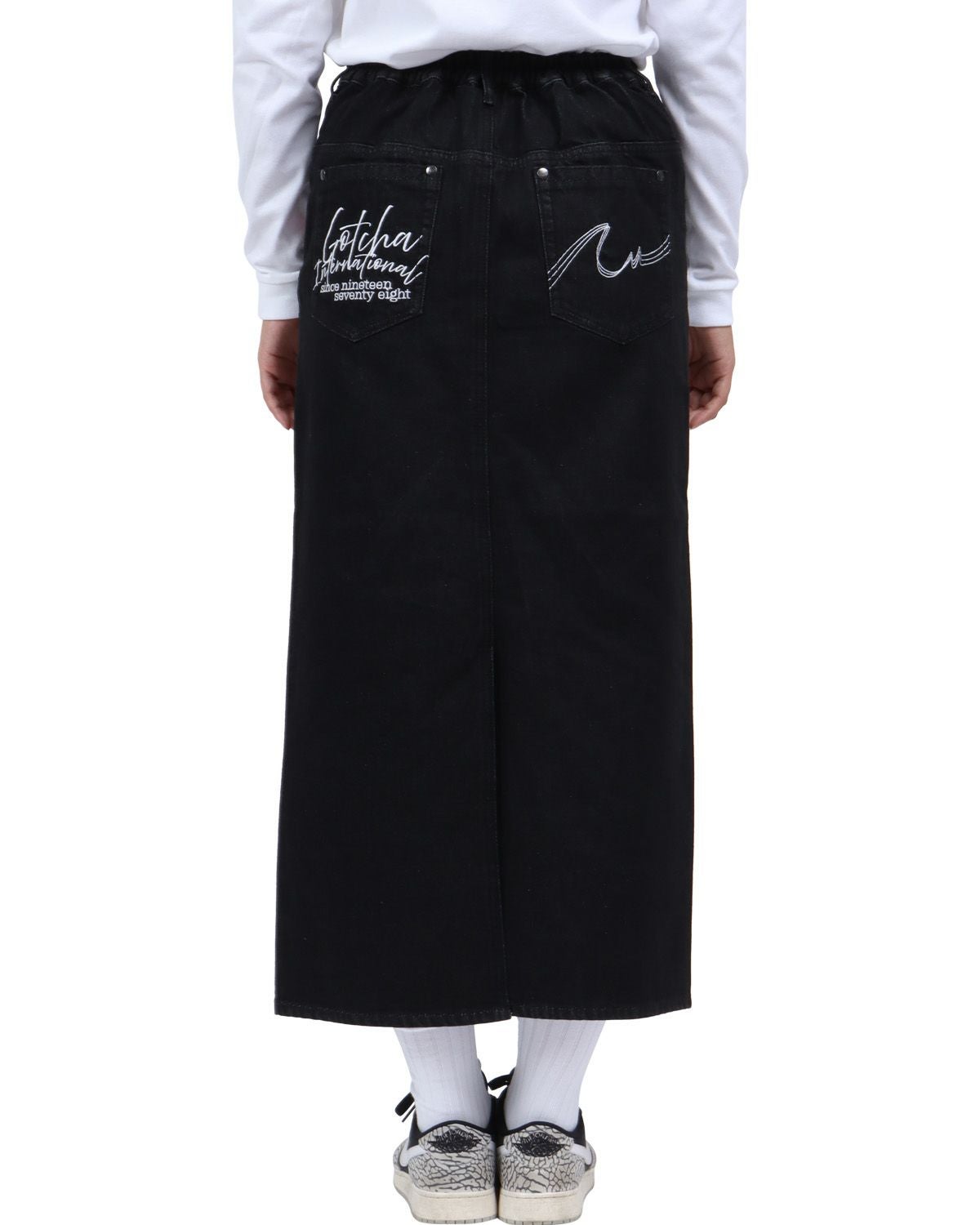 ブラック：167cm(Lサイズ着用)