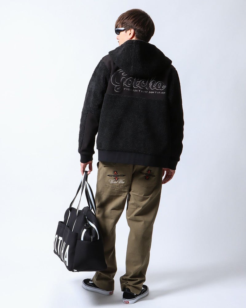 ブラック：180cm/70kg(Lサイズ着用)