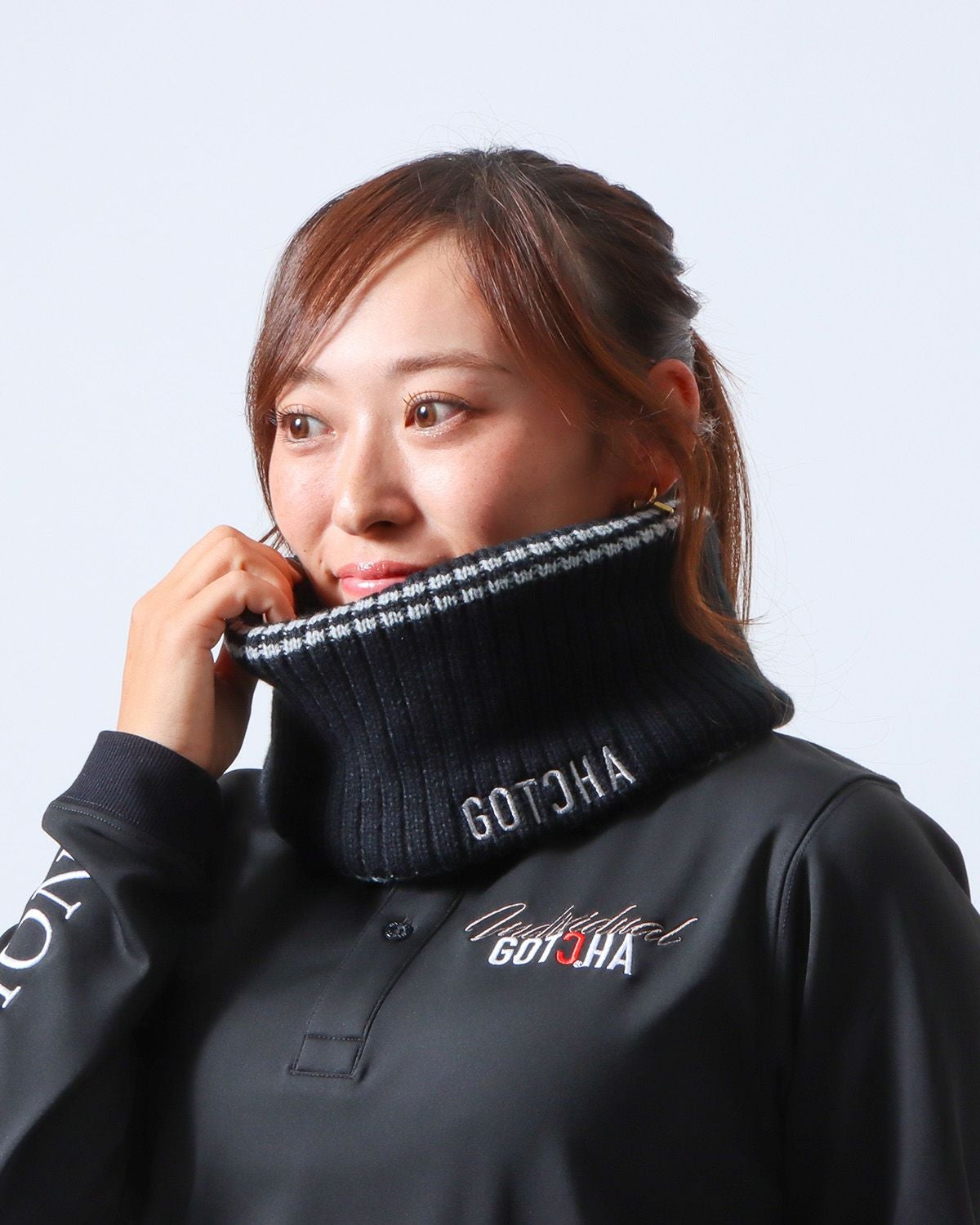 【早い者勝ち】G/FORE モックネック ニット セーター Gロゴワッペン 黒白 GOTCHA GOLF] ニット ネックウォーマー | PEET ONLINE STORE