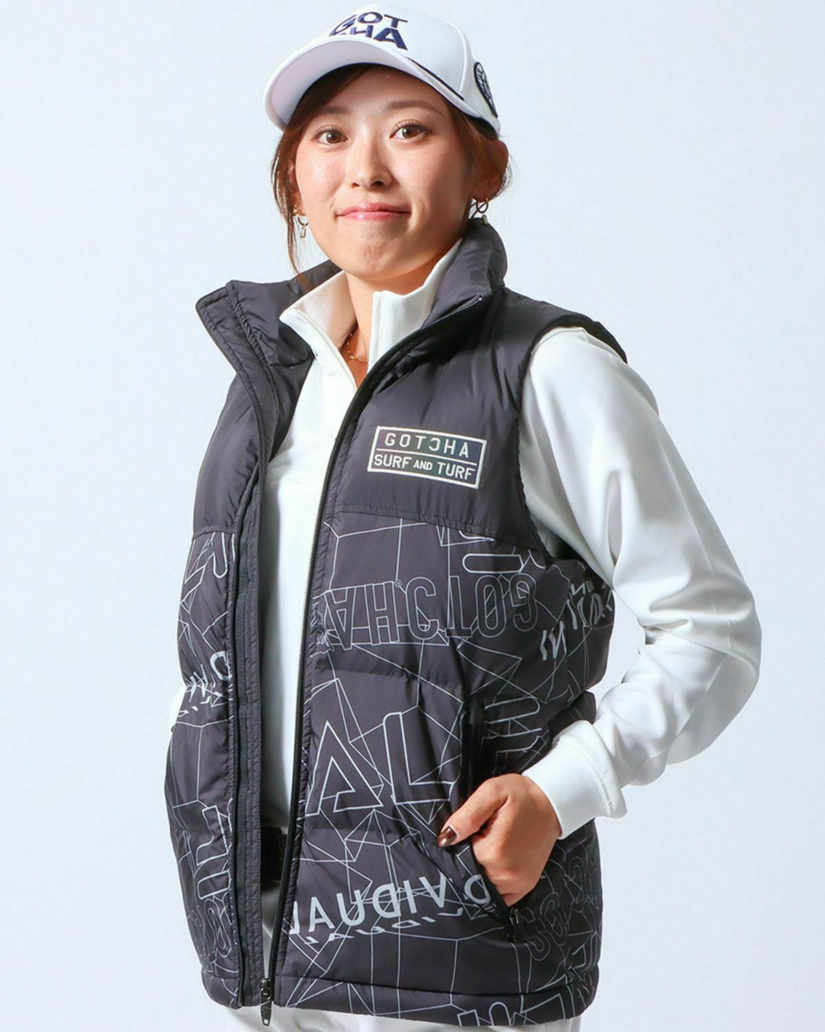 GOTCHA GOLFダウンベスト(D80% F20%)ブラック【美品】S GOTCHA GOLF] 撥水 ディメンション ダウンベスト | PEET ONLINE STORE