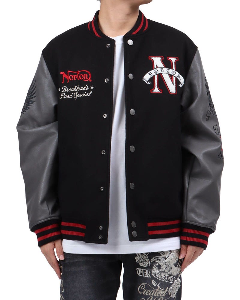 ブラック：173cm63kg(Lサイズ着用)