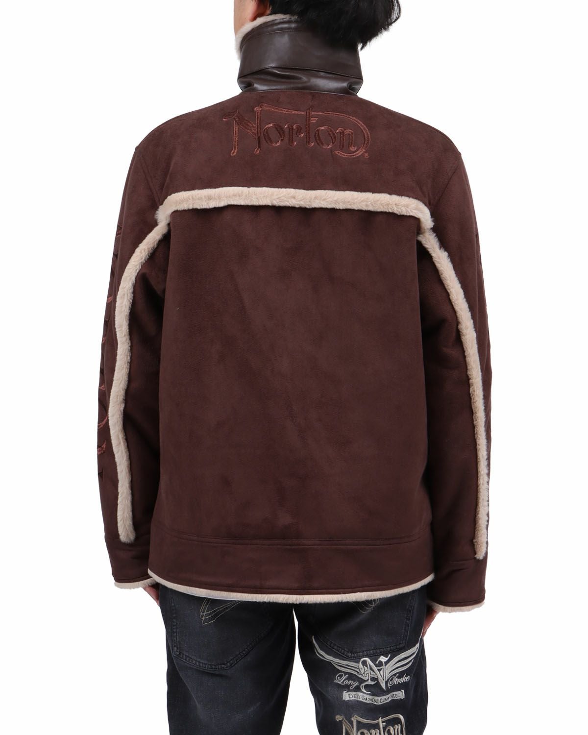 ダークブラウン：173cm63kg(Lサイズ着用)