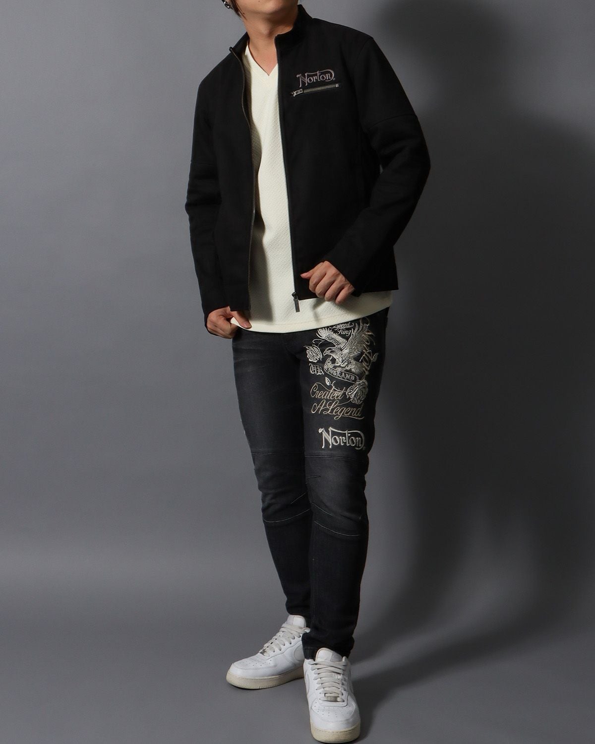 ブラック：178cm/75kg(Lサイズ着用)