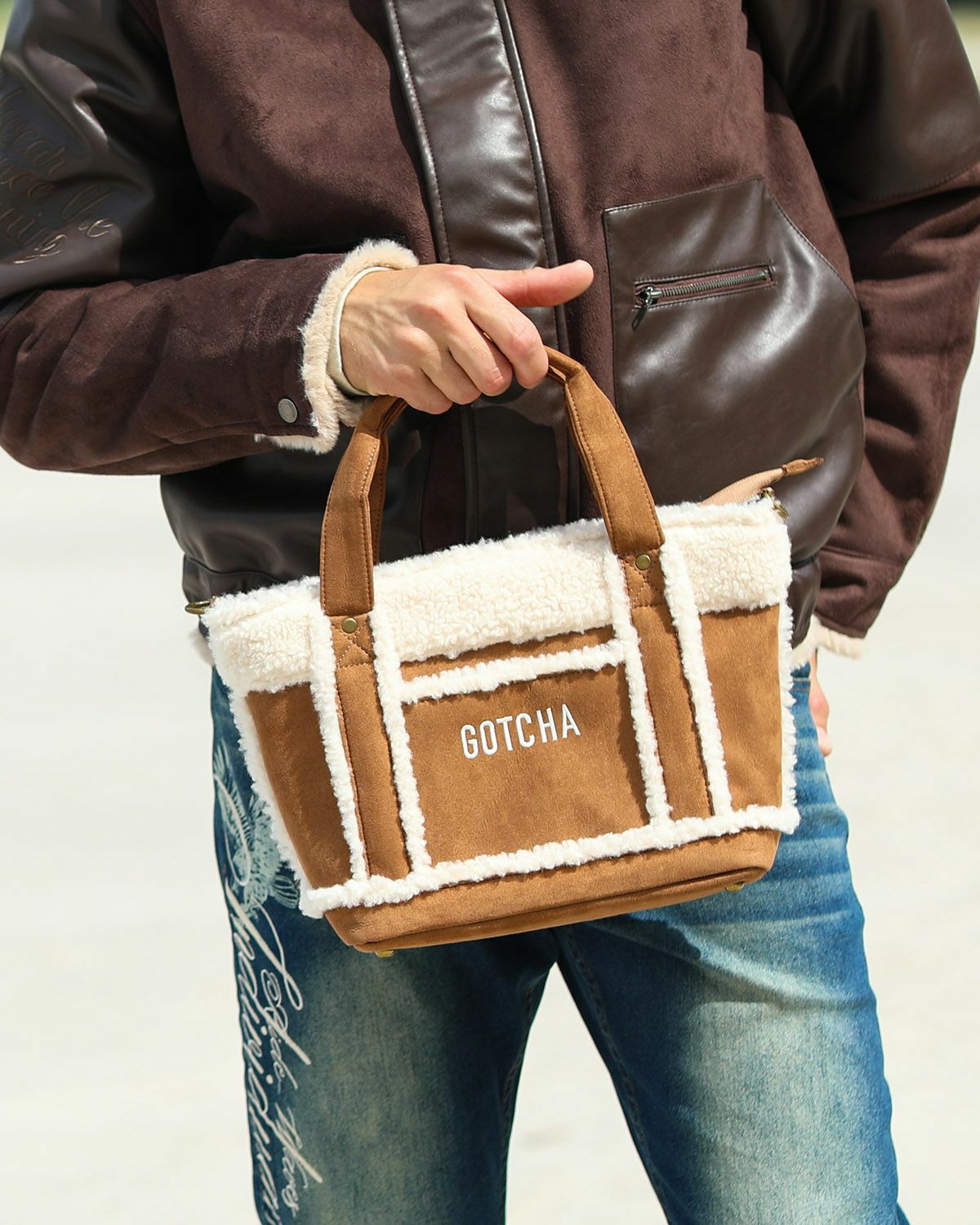 GOTCHA] 2WAY フェイクムートン ミニバッグ | PEET ONLINE STORE